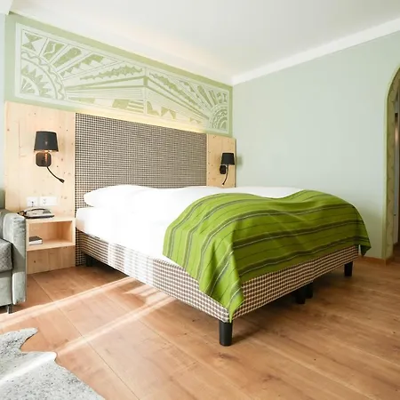 Baeren Hotel 3*