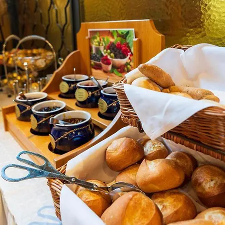 Hotel Baeren 3*